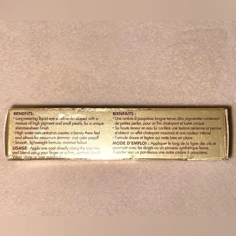 NIB Stila‎ Shimmer and Glow
